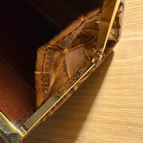 Vintage Abas Croc-Embossed Kiss-Lock Coin Purse | Brown | Sturdy Leather - Picture 7 of 12